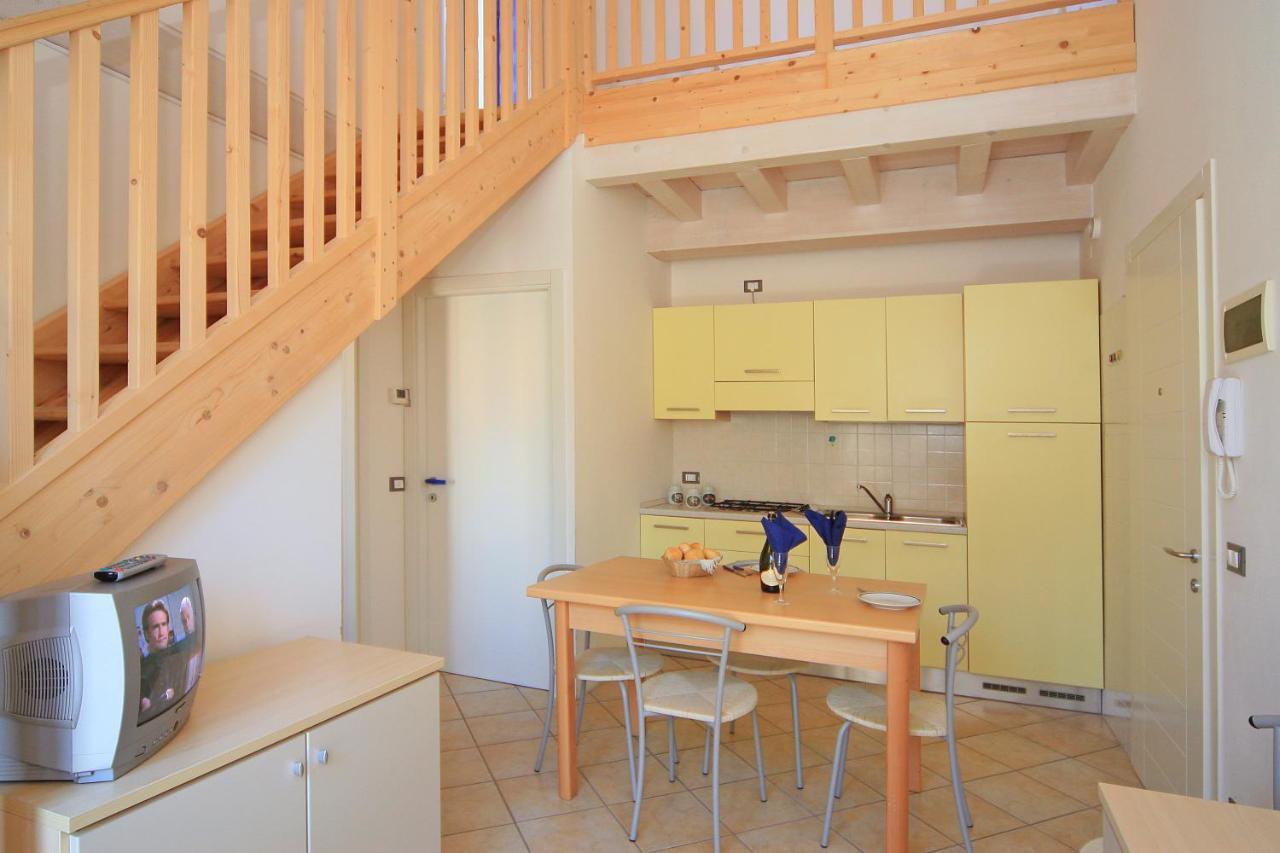 Residence Stefania Caorle Buitenkant foto